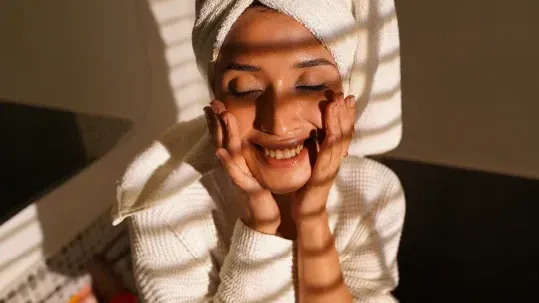 How to Hydrate Aging Skin?