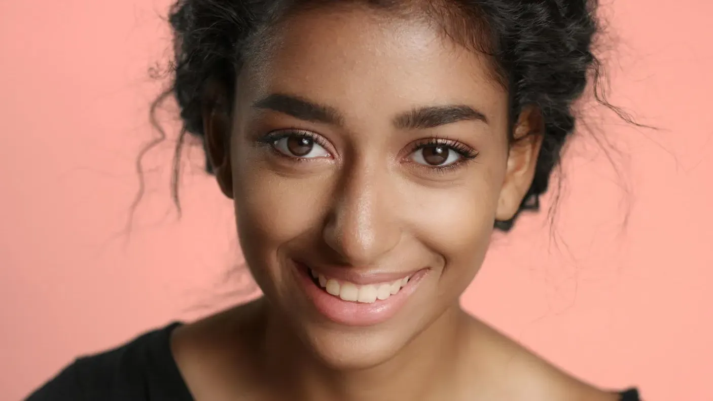 How to Achieve Glass Skin Naturally at Home: A Step-by-Step Guide
