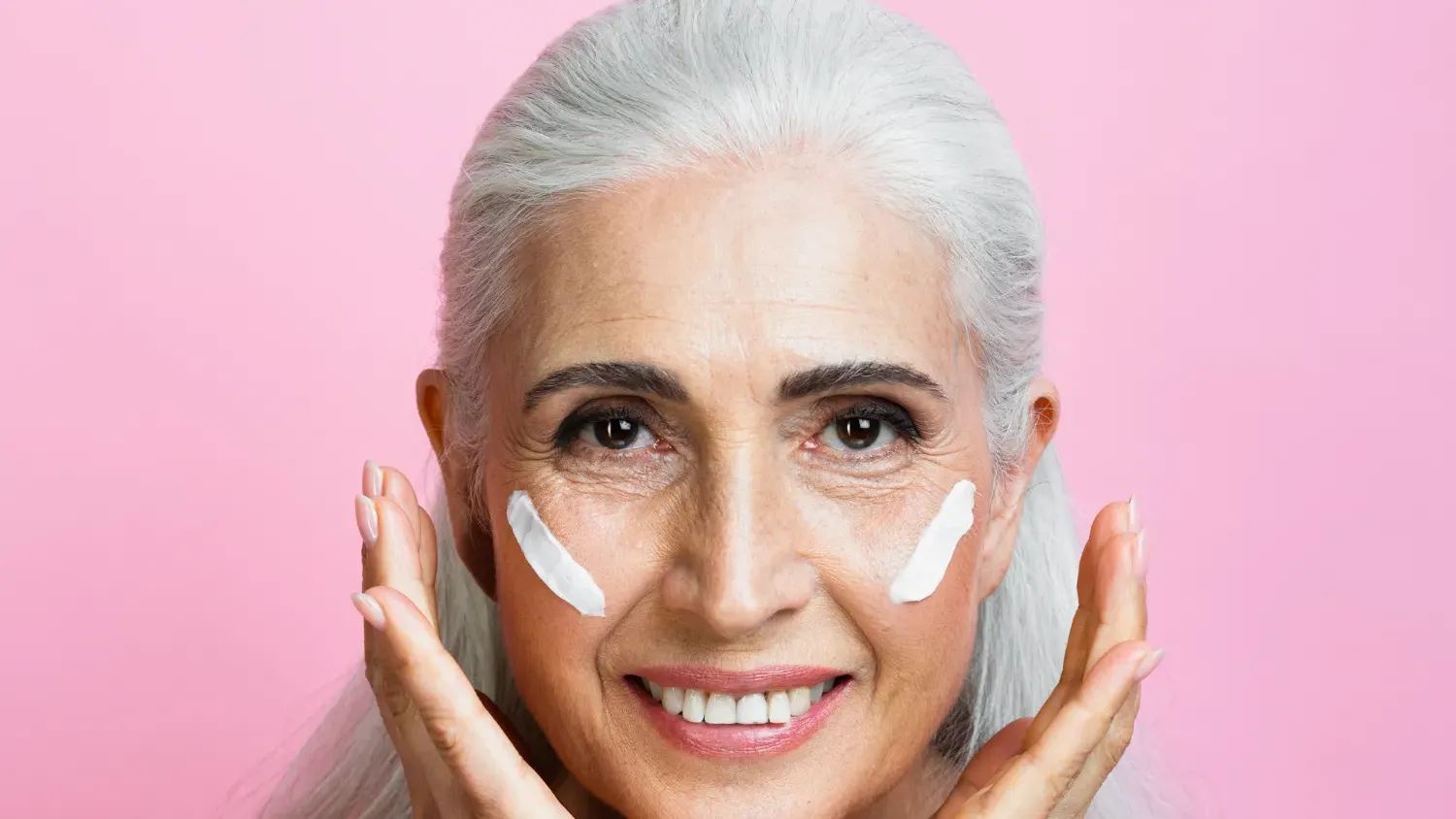 How to Reduce Age Wrinkles on Face Naturally