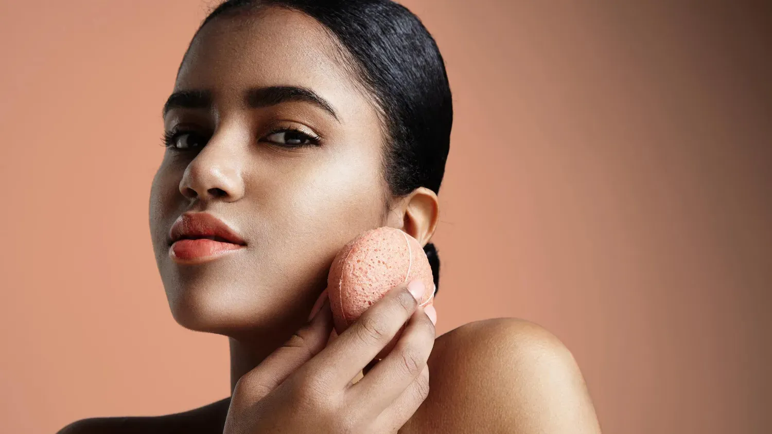 Unlock the Power of Ceramides: Benefits for Oily Skin