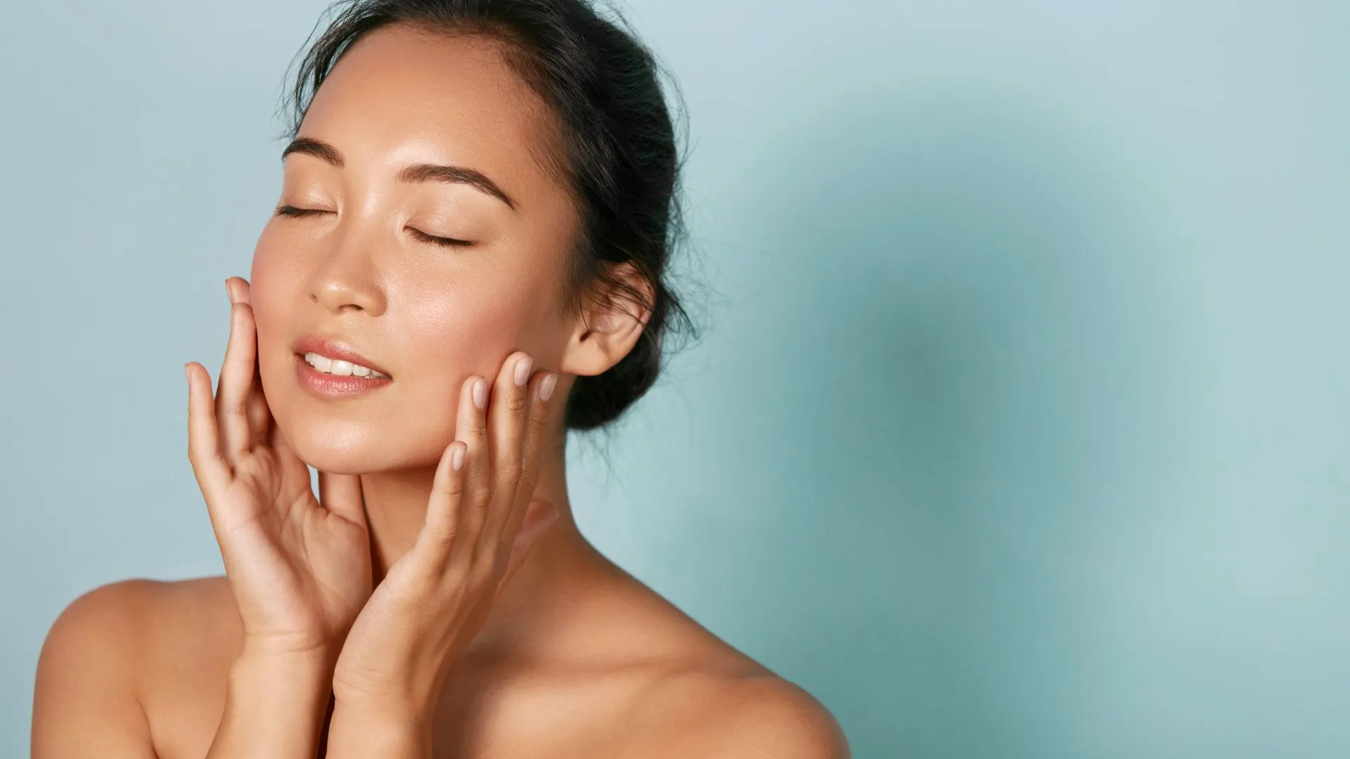 How to Minimize Large Pores and Blackheads: A Comprehensive Guide