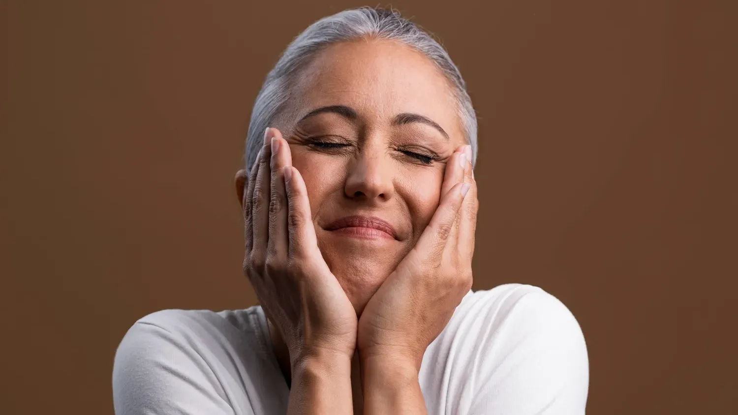 What are the Best Anti Aging Creams for Sensitive Skin?