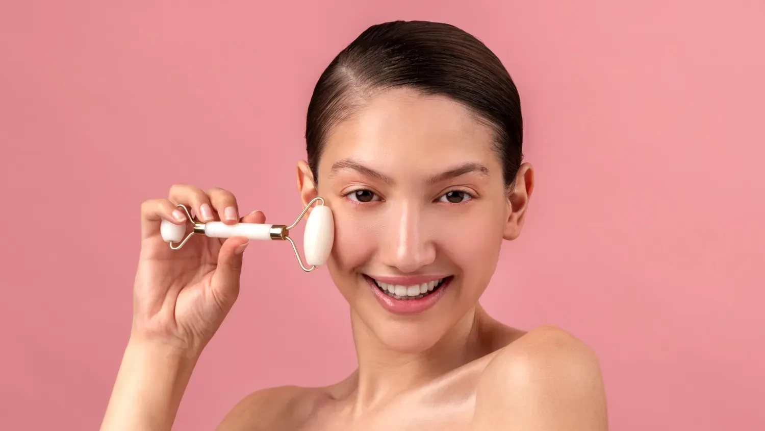 When is the best time to ice roll your face in your skincare routine?