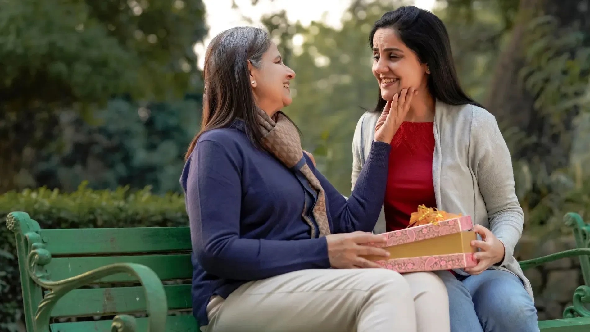 Why Skincare Gifts for Mom in India is a great option