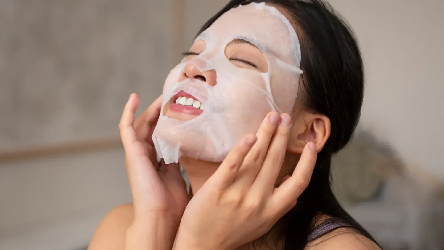 How to Use a Hydrating Sheet Mask: Your Ultimate Guide