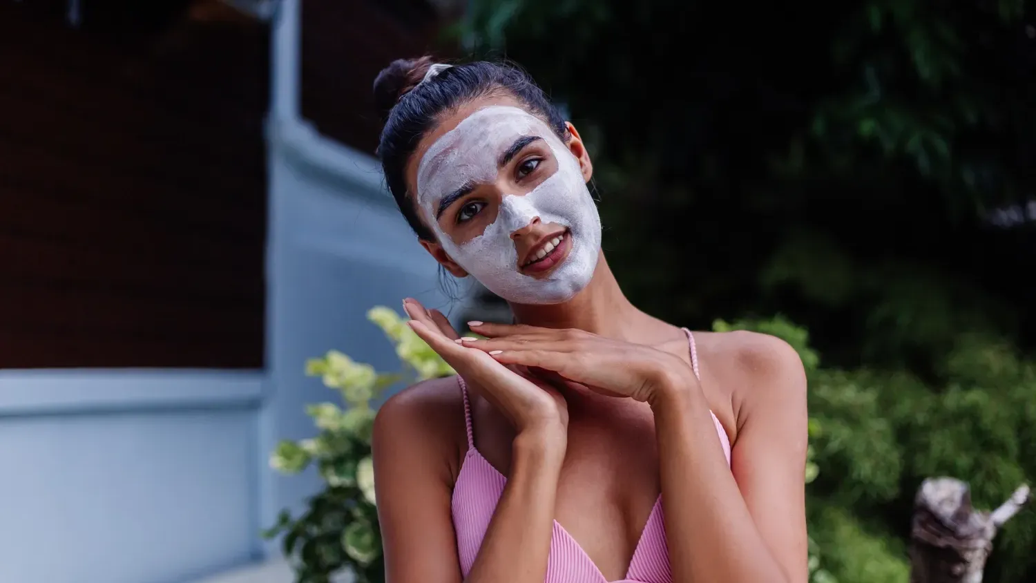 The Ultimate AM and PM Skincare Routine for Dry Skin