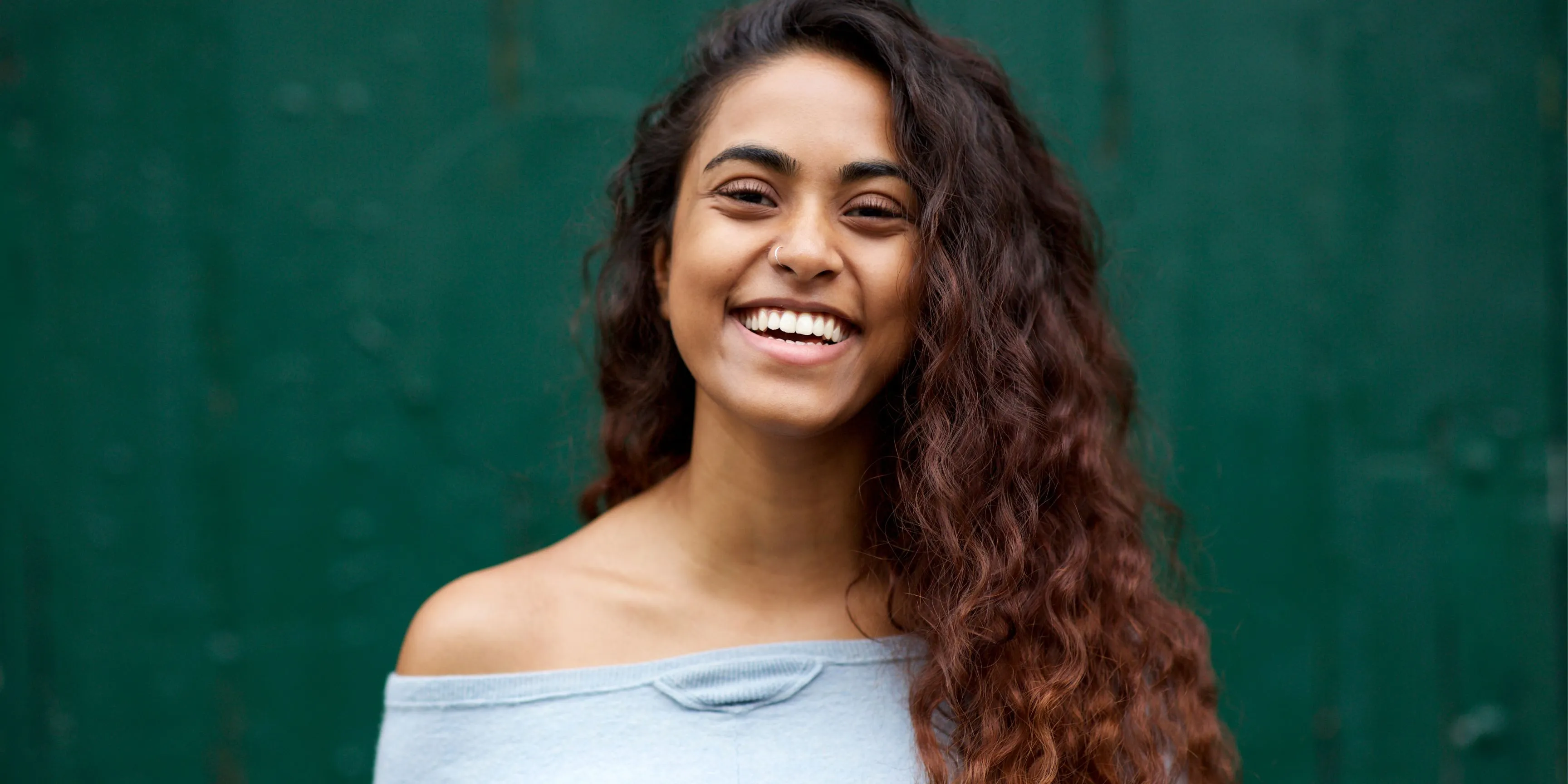 Understanding Oily Skin and Acne: Causes and Solutions