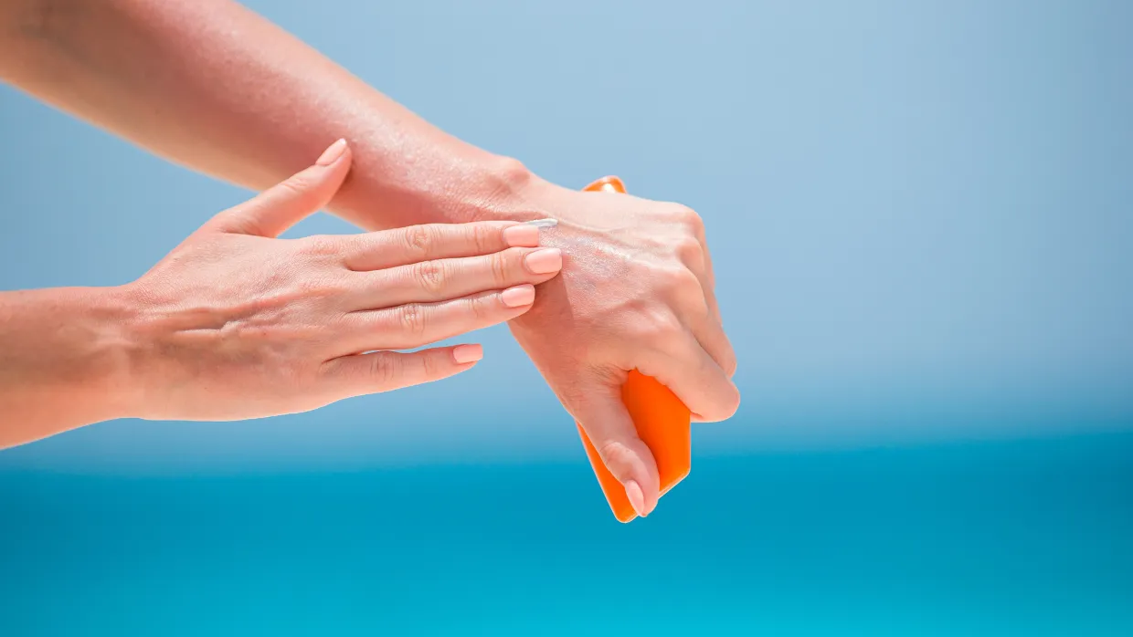 Your Guide to Gel Sunscreens for Sensitive Skin