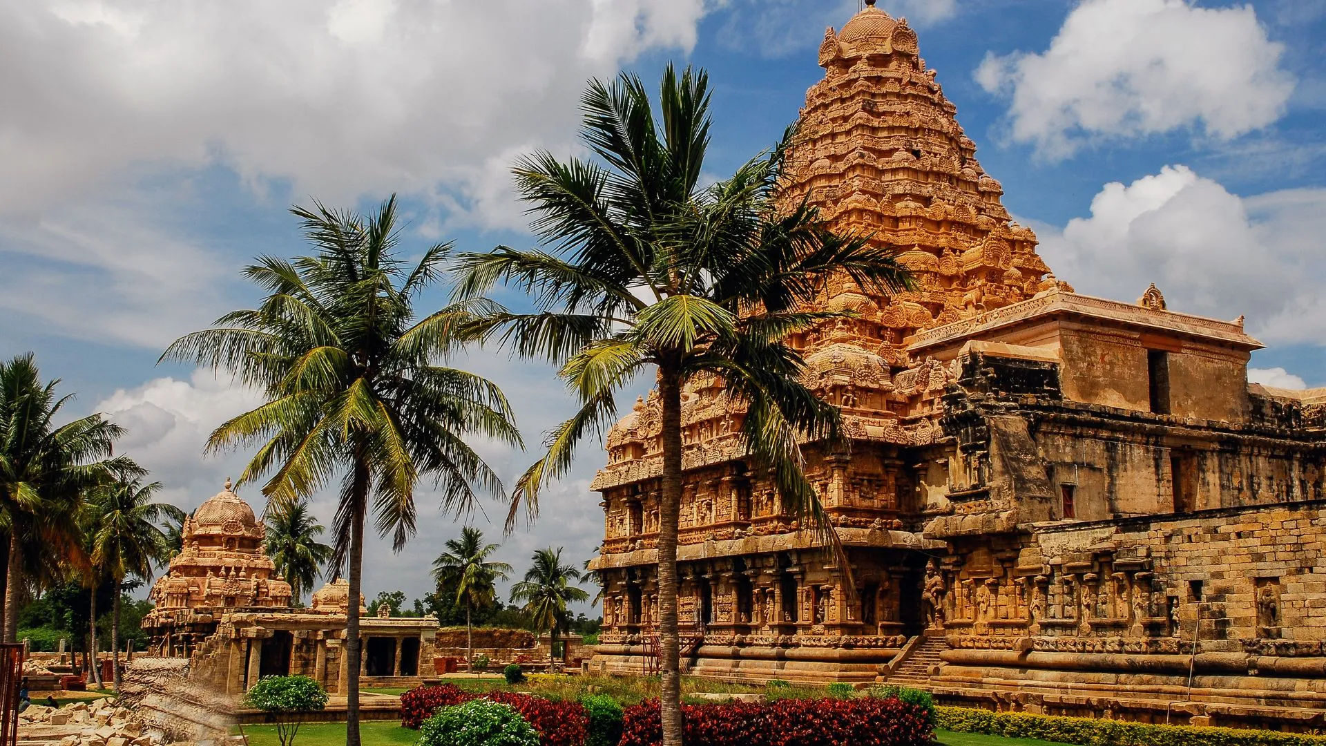 What Are the Famous Temples in Mahabalipuram?