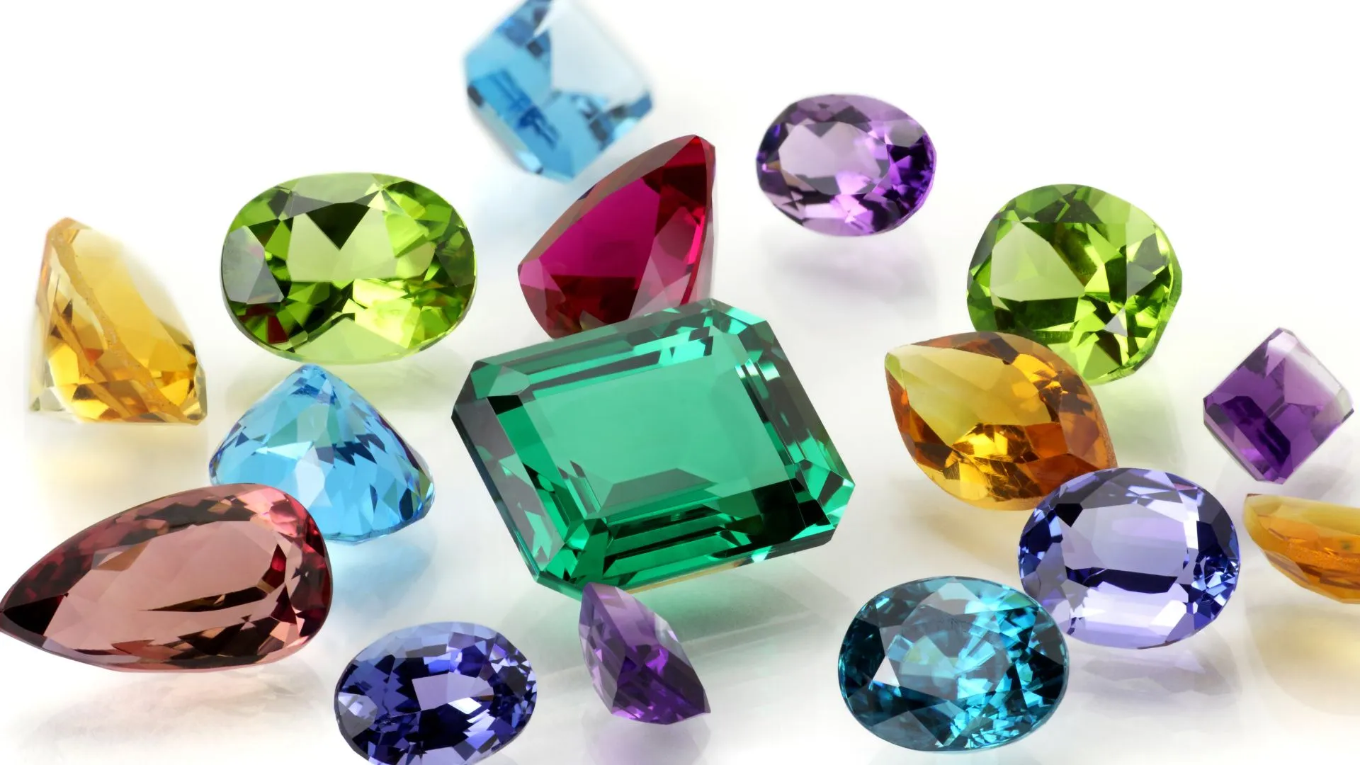 Which Gemstone is Suitable for Kumbha Rashi? 
