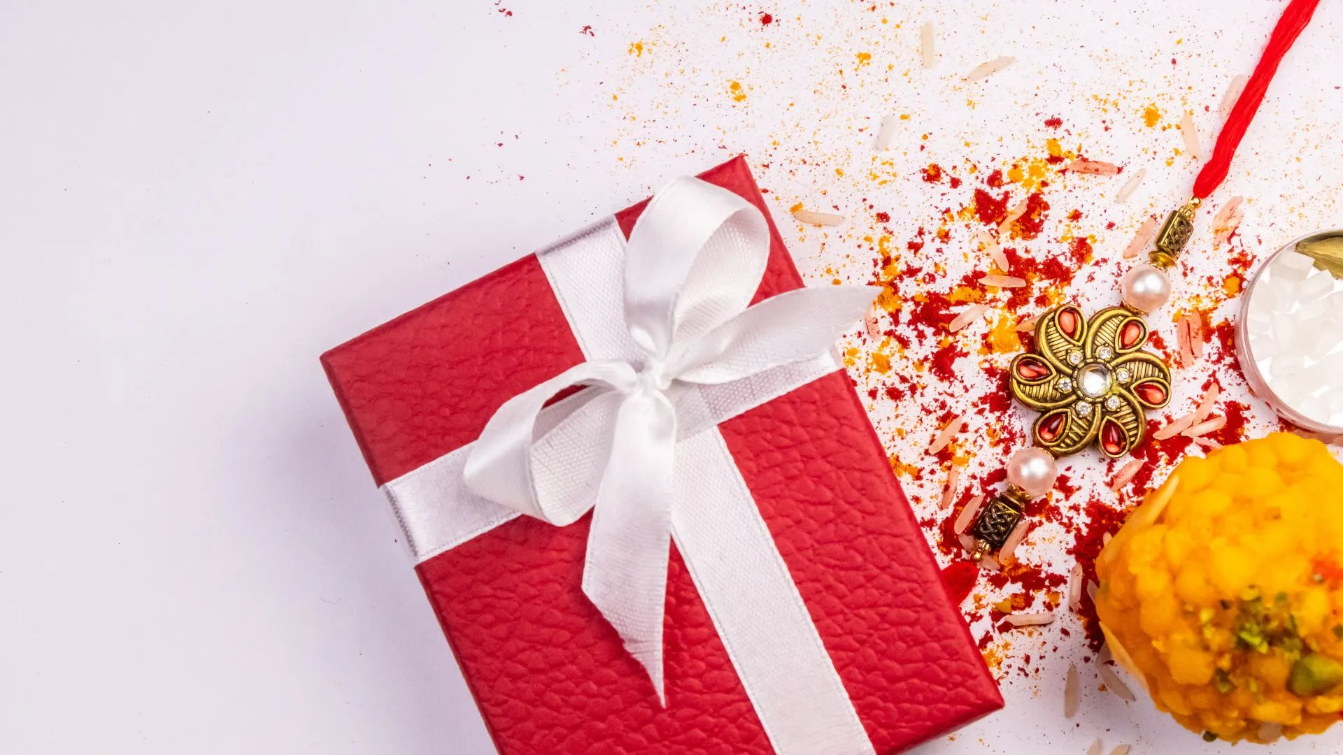 Looking for a Unique Rakhi Gift Box?