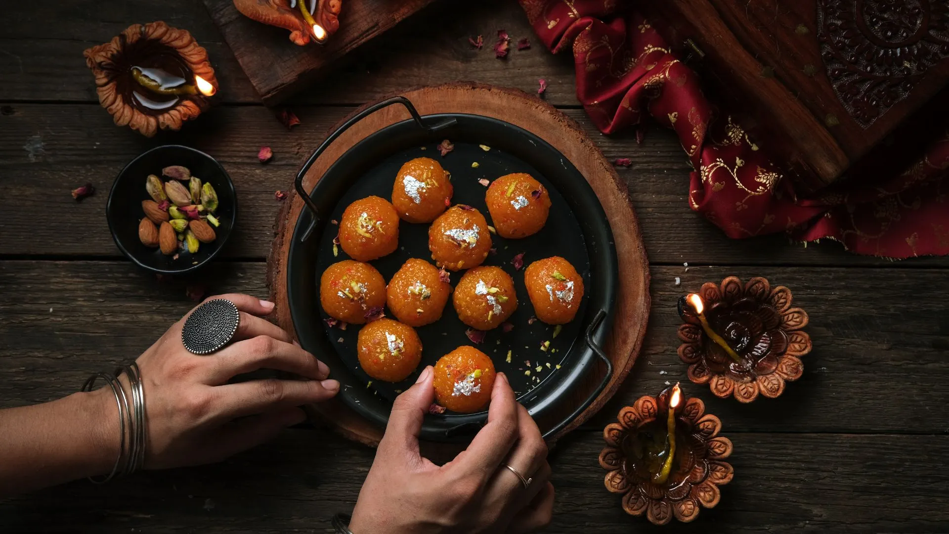 6 Thoughtful Diwali Gifts for Your Customers: Brighten Their Festivities
