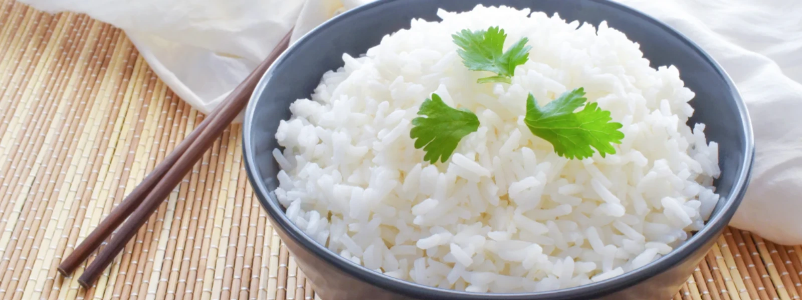 Protein in Every 100 Grams of Rice