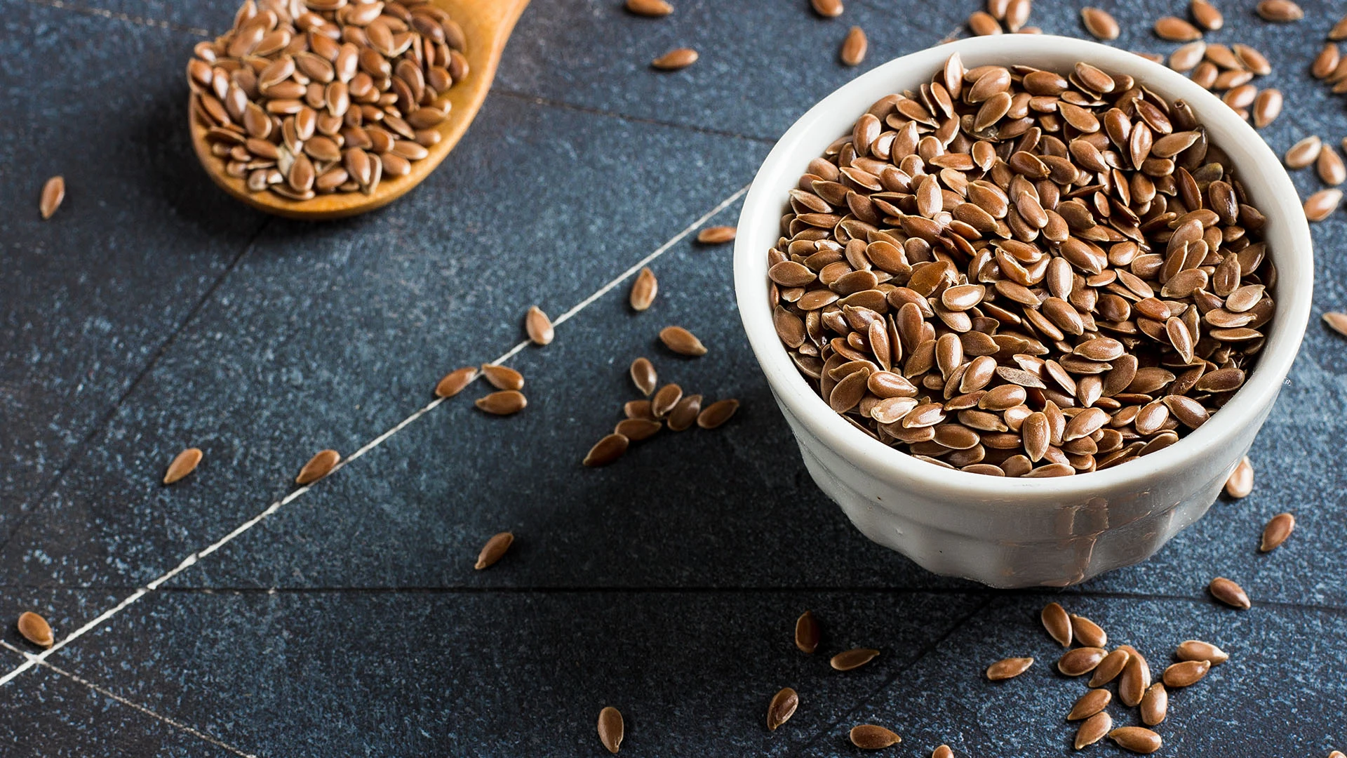 7 Essential Tips for Healthier Hair Growth with Flax Seed
