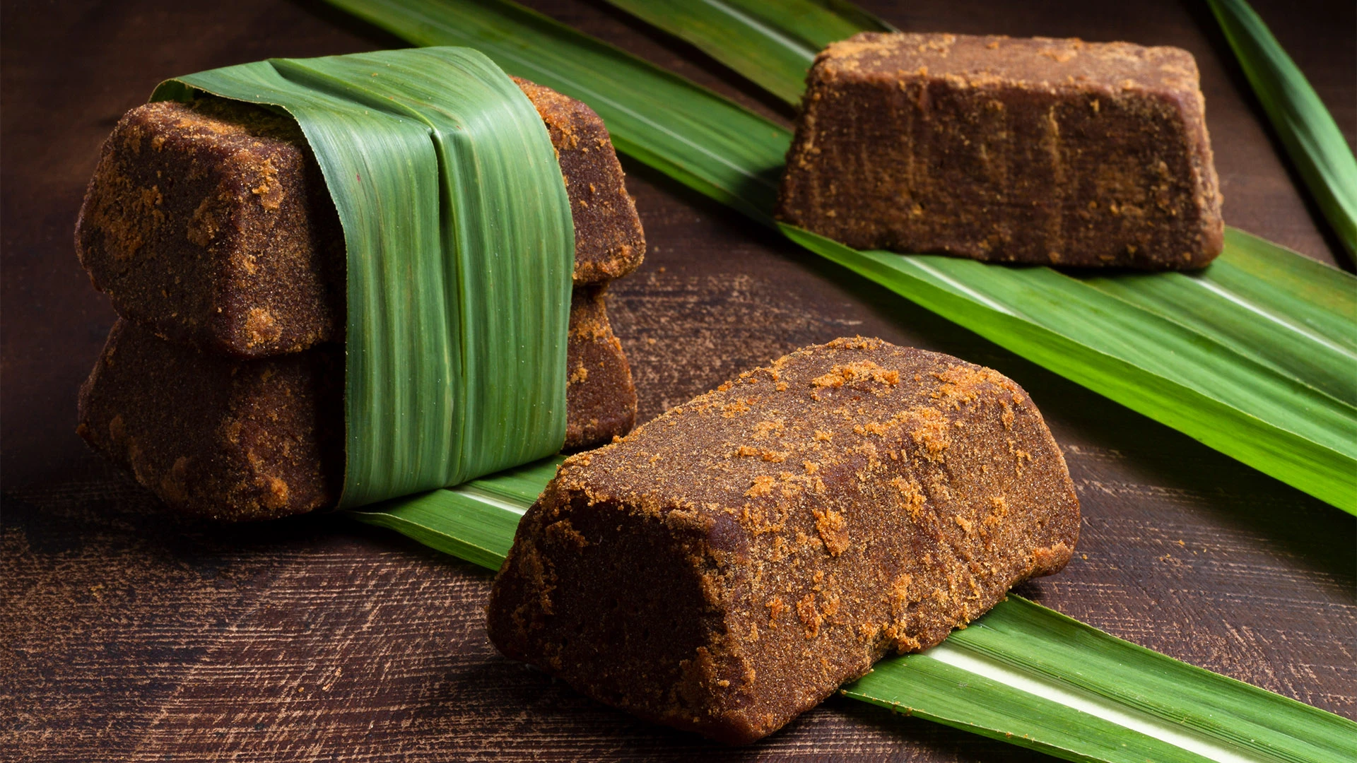 Jaggery: Your Complete Nutrition Guide