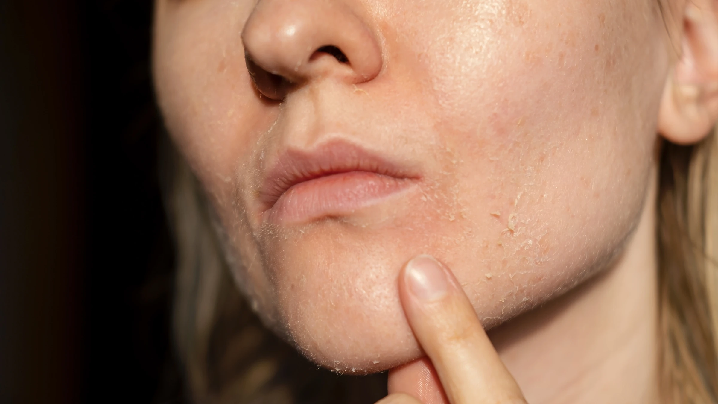 5 Barrier-Safe Pigment Reset Makeup Must-Haves