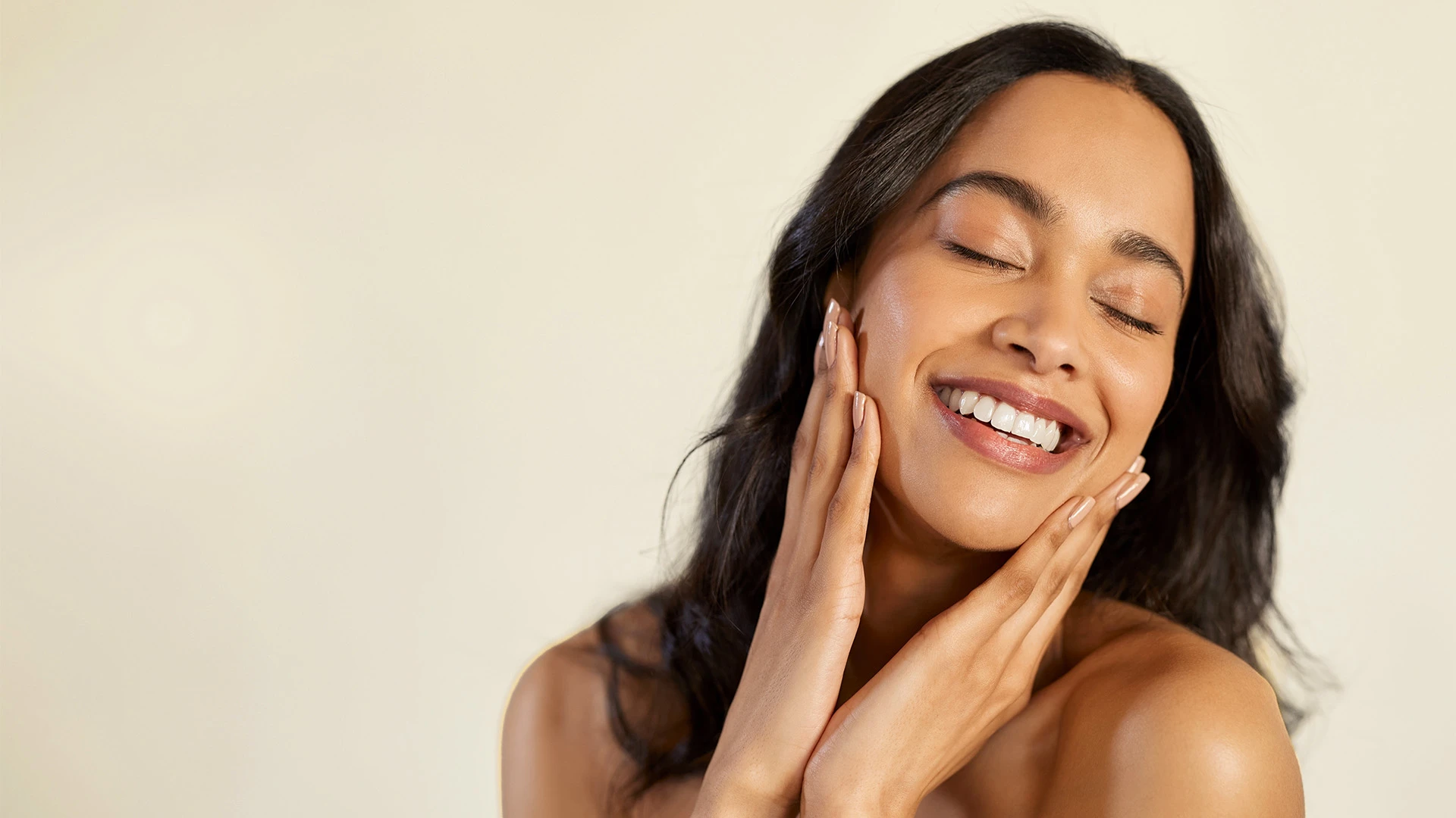 7 Natural Ways to Achieve Glowing Hydration