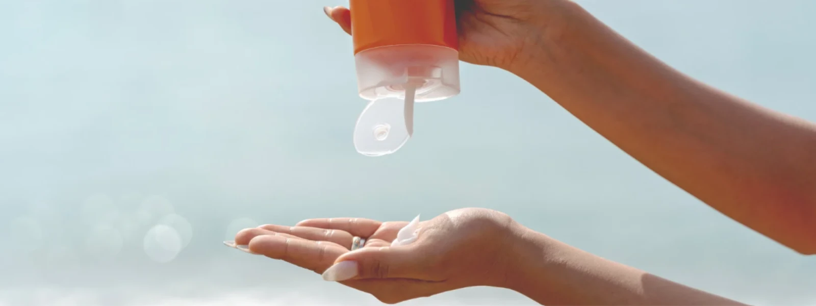 How to Choose Between Liquid and Cream Sunscreen