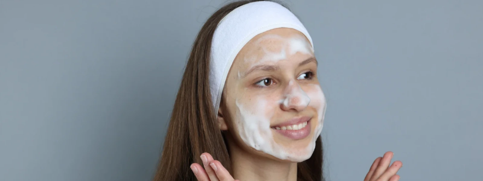 Essential Checklist: Choosing Best Acne Face Wash