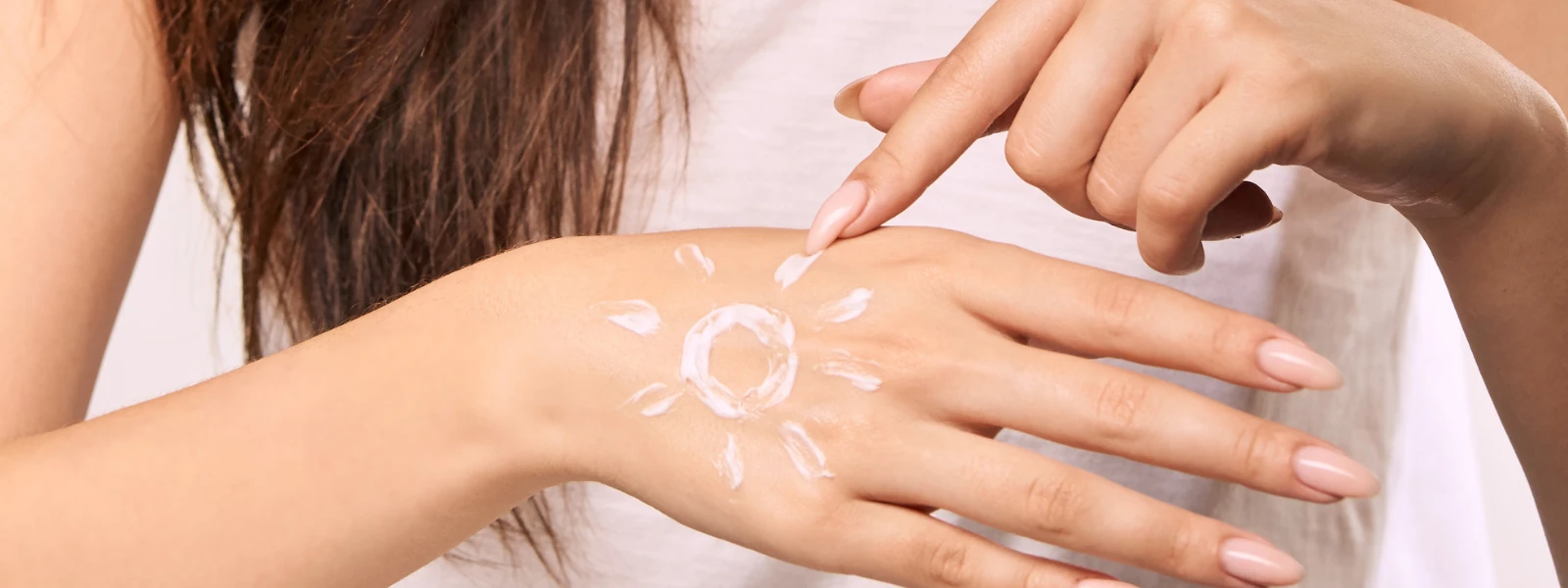 Essential Checklist: SPF Rating for Sensitive Skin
