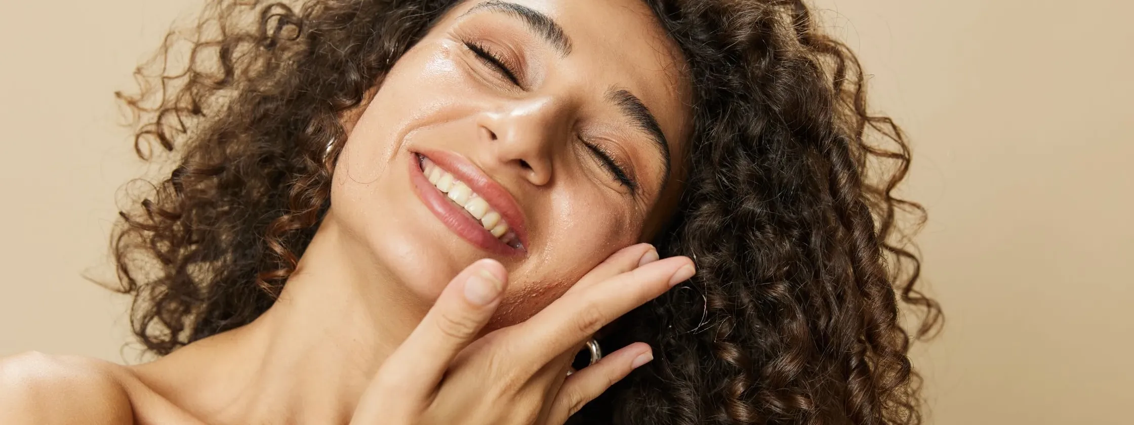 Expert Insights: How Hot, Humid Climates Impact Your Skin Type