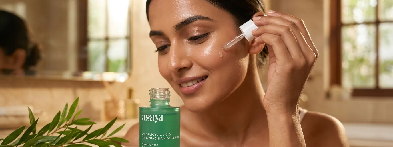 How Niacinamide Regulates Oil Production for Acne-Prone Skin