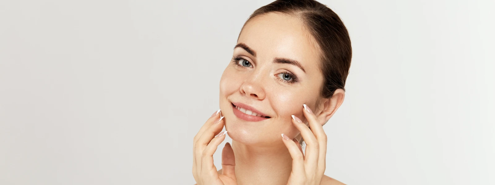 How Retinol Works at a Cellular Level to Combat Skin Aging
