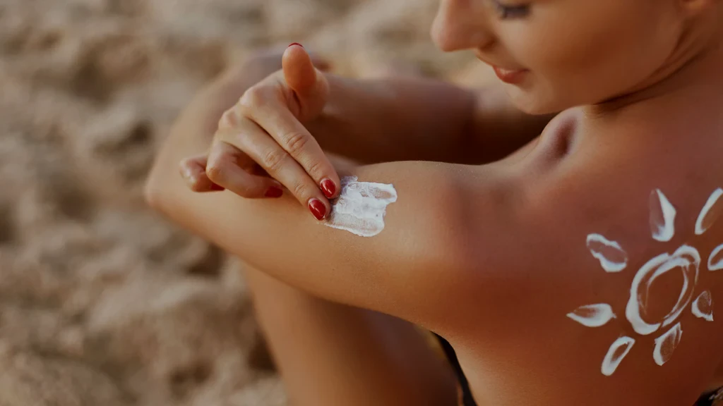 How to Choose Sunscreen for Oily Skin: A Guide
