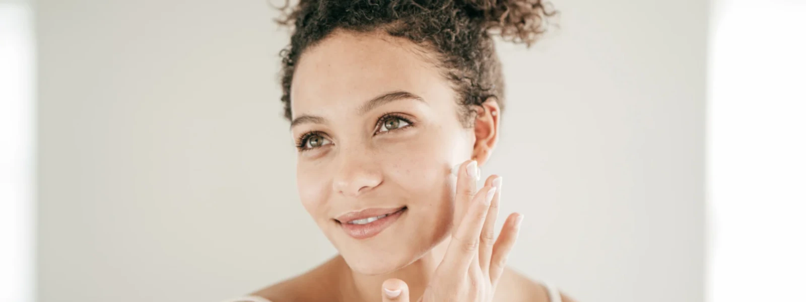 How to Choose the Best Lightweight Sunscreen