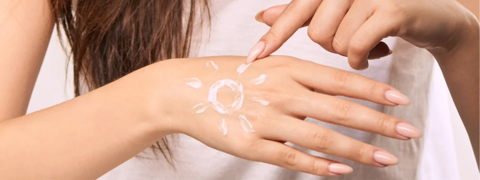 Sunscreen Application vs. Sunscreen Coverage: A Comparison Guide