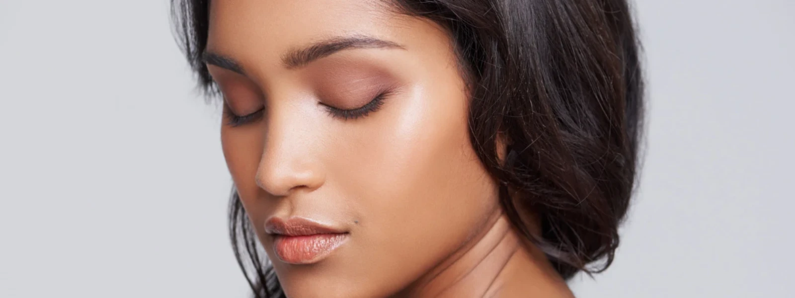 What is Niacinamide? Benefits for Indian Skin Tones