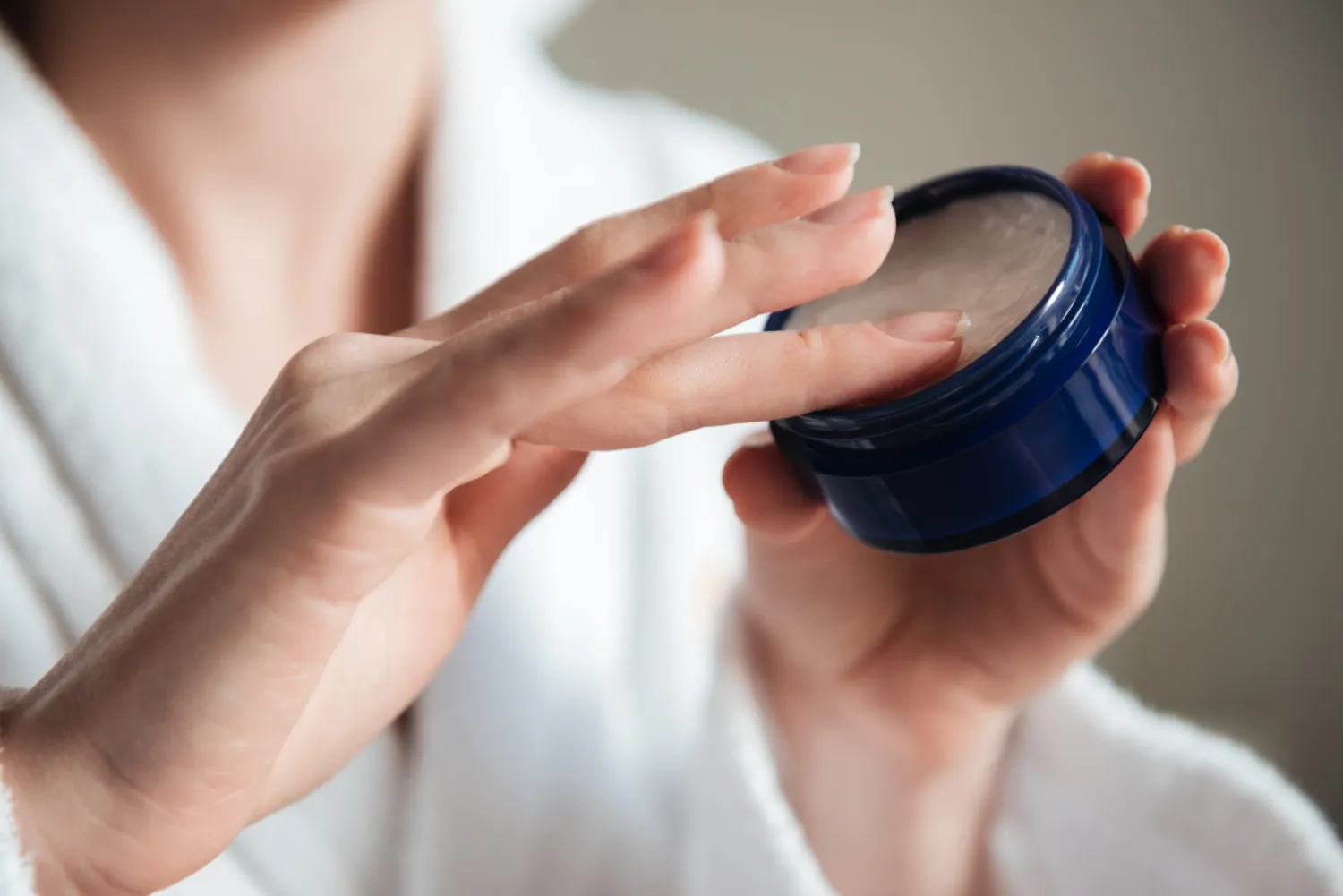 Best Face Cream for Oily Skin in Winter