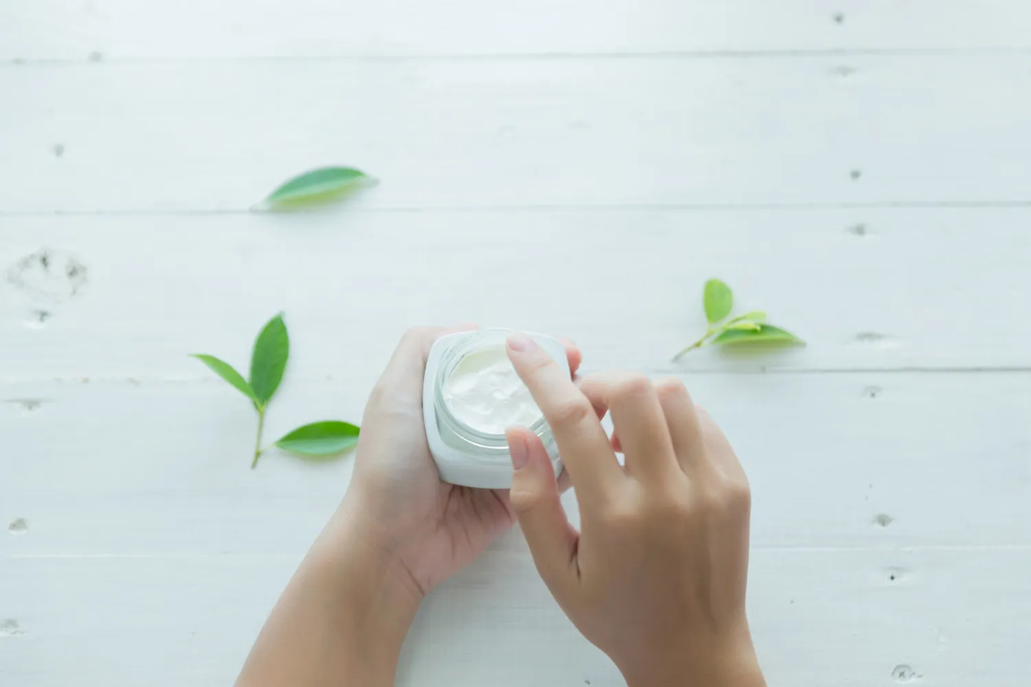 Intense Hydration: Hand Cream for Dry Skin