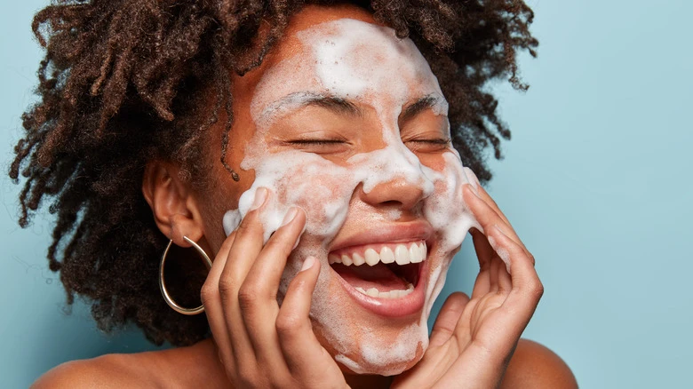 Shop Gentle & Mild Face Cleansers For Sensitive Skin | Asaya