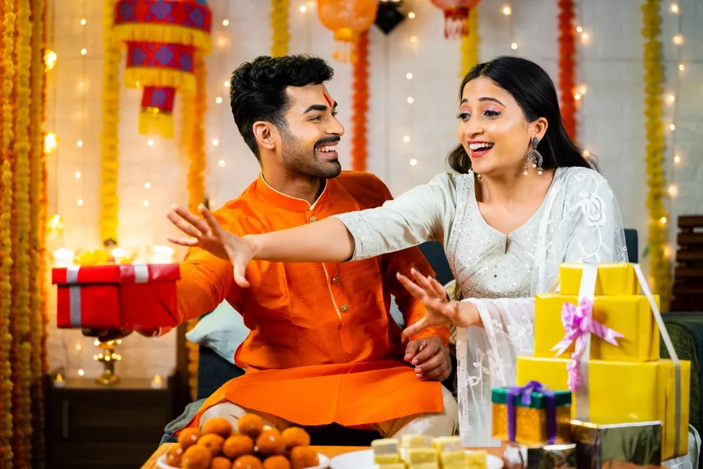 Unique Rakhi Gifts for Sister Ideas