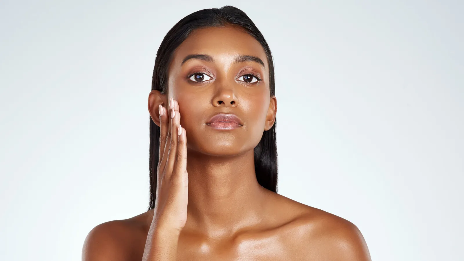 Revitalize: Vitamin C Face Wash for Dry Skin