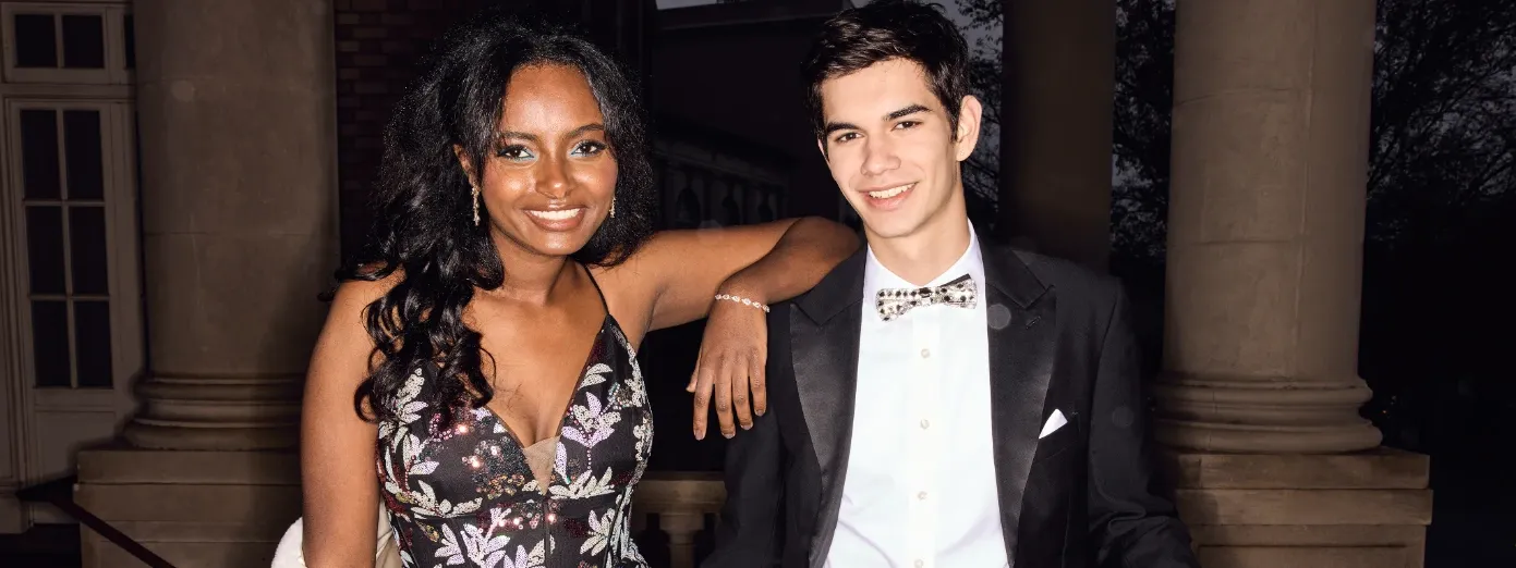 Elevate Your Wedding Guest Style: Expert Insights on Black-Tie Attire Elevate Your Wedding Guest Style: Expert Insights on Black-Tie Attire