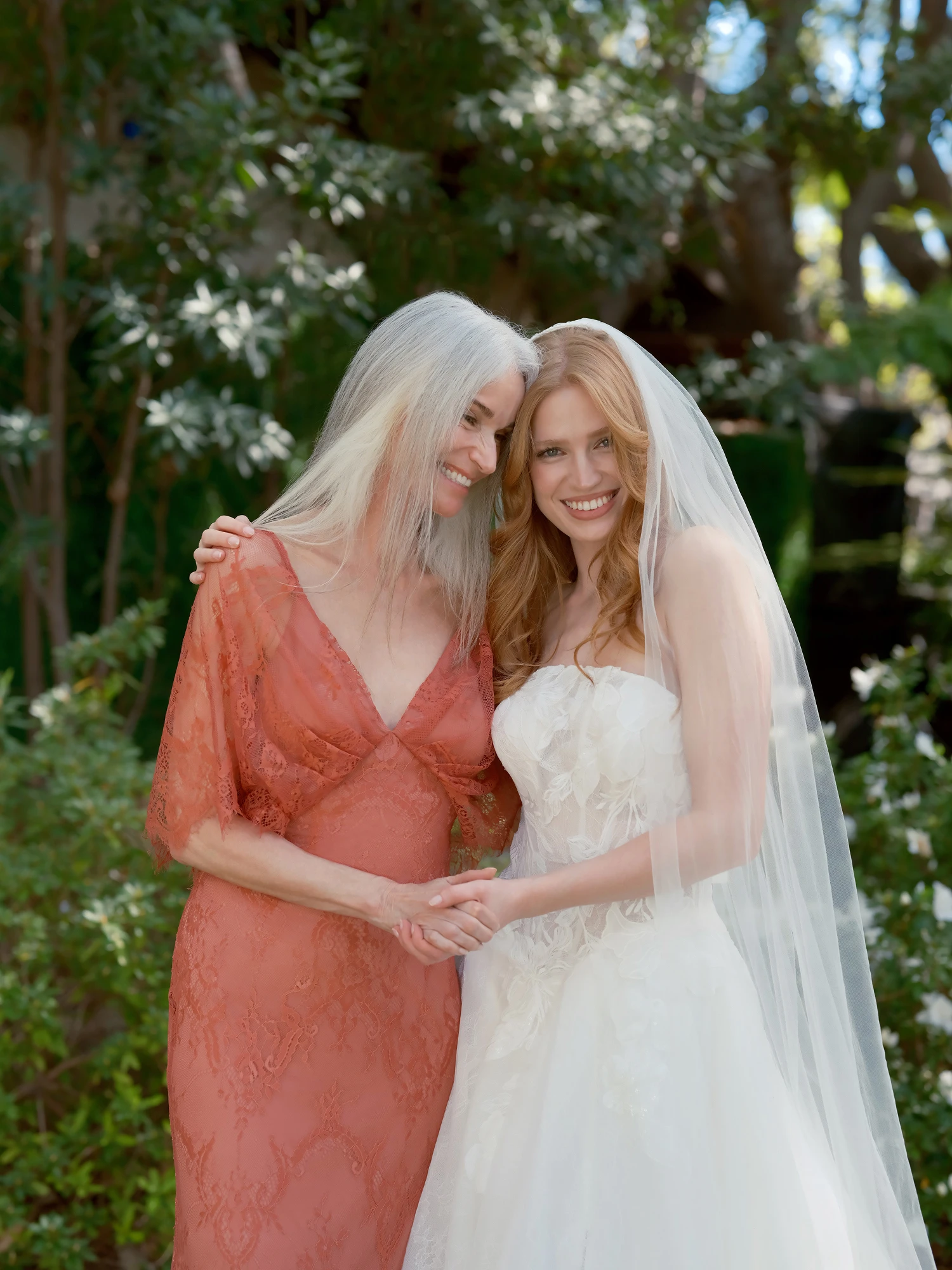 david's bridal burgundy mother of the bride dresses A Wedding Guide for Whole Mom Squad: MOBs, MOGs, Stepmoms, Grandmothers, and the Figures Who Show Up plum mother of the bride dresses plus size Its surplice bodice shimmers Color:GOLD outfit:22ie Elegant Pink Satin Strapless