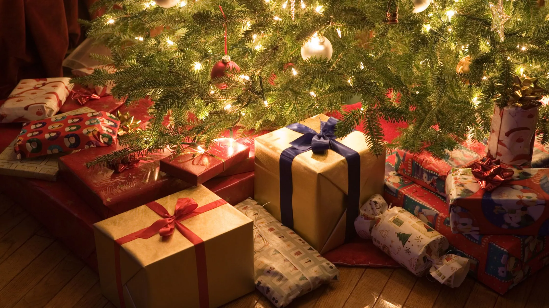 Best Secret Santa Gifts for Women