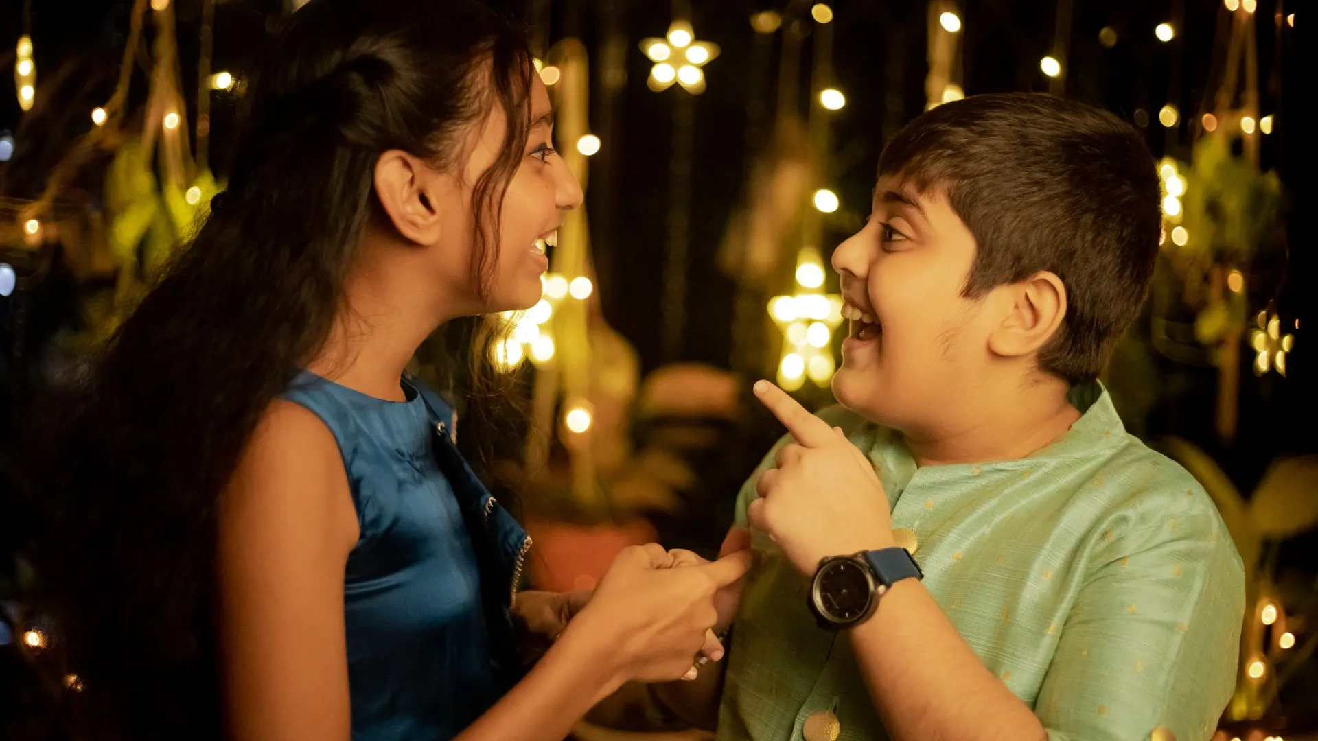 Creative Diwali Gift Ideas: Illuminate Your Celebrations