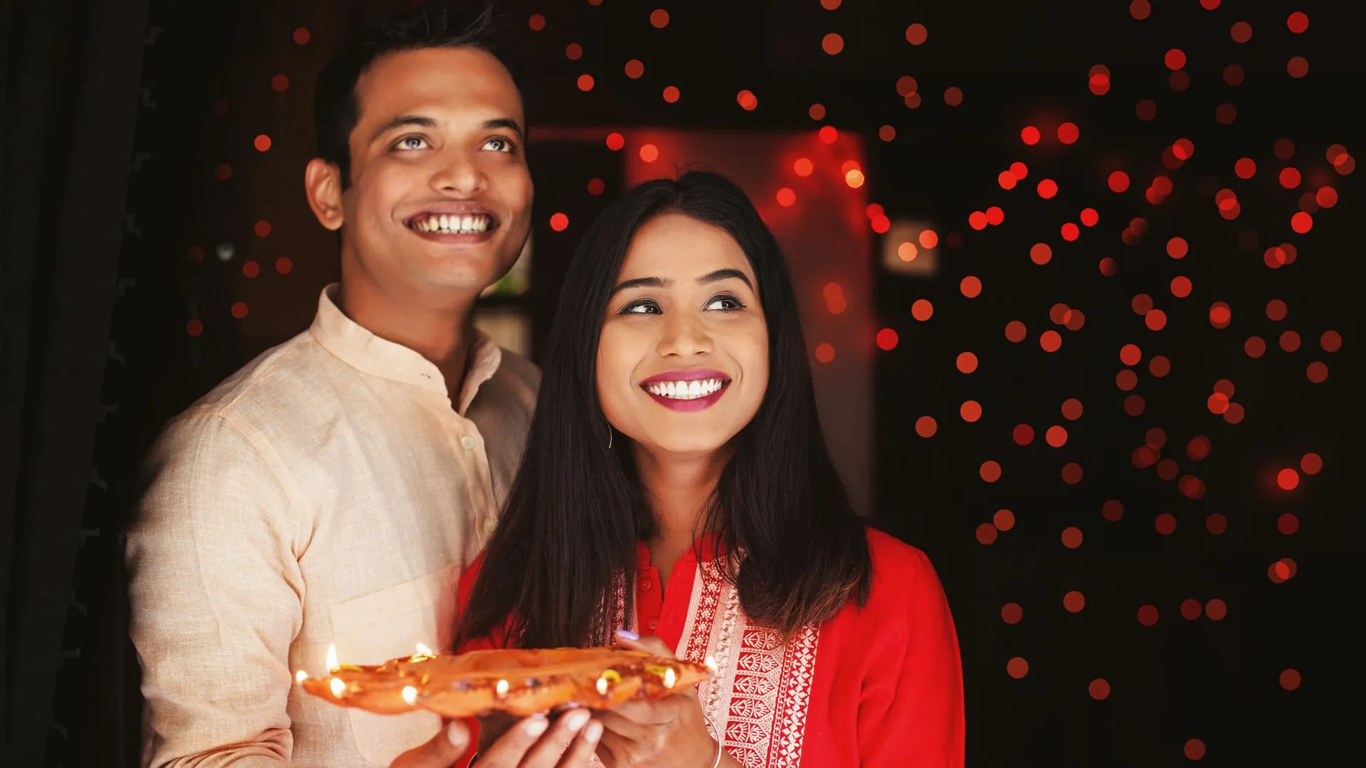 Celebrate Diwali Padwa: The Perfect Gift for Your Wife