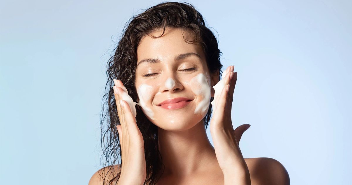 Dry Cheeks FAQ: Your Questions About Facial Dryness Answered