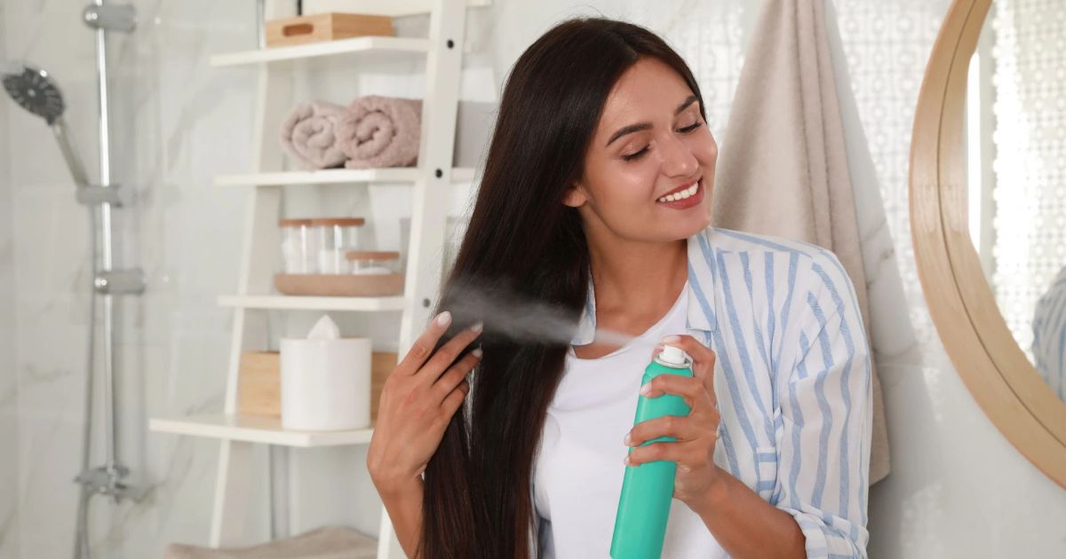 7 prodotti top per capelli e cuoio capelluto grasso in inverno.