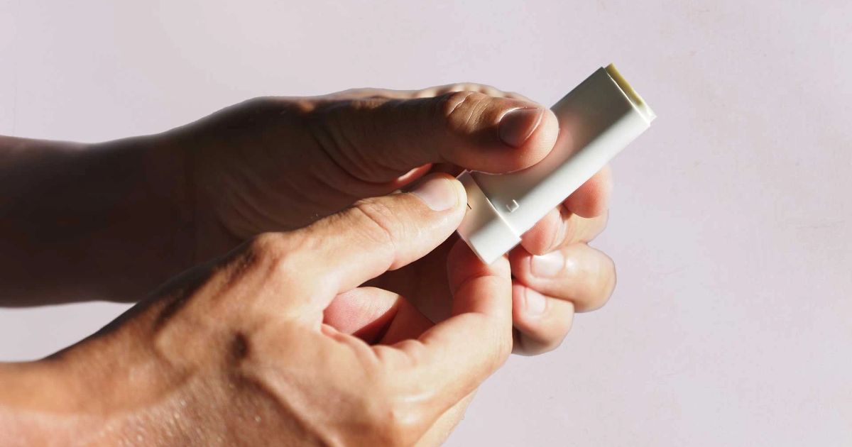 6 Best SPF Sticks for Flawless Sun Protection