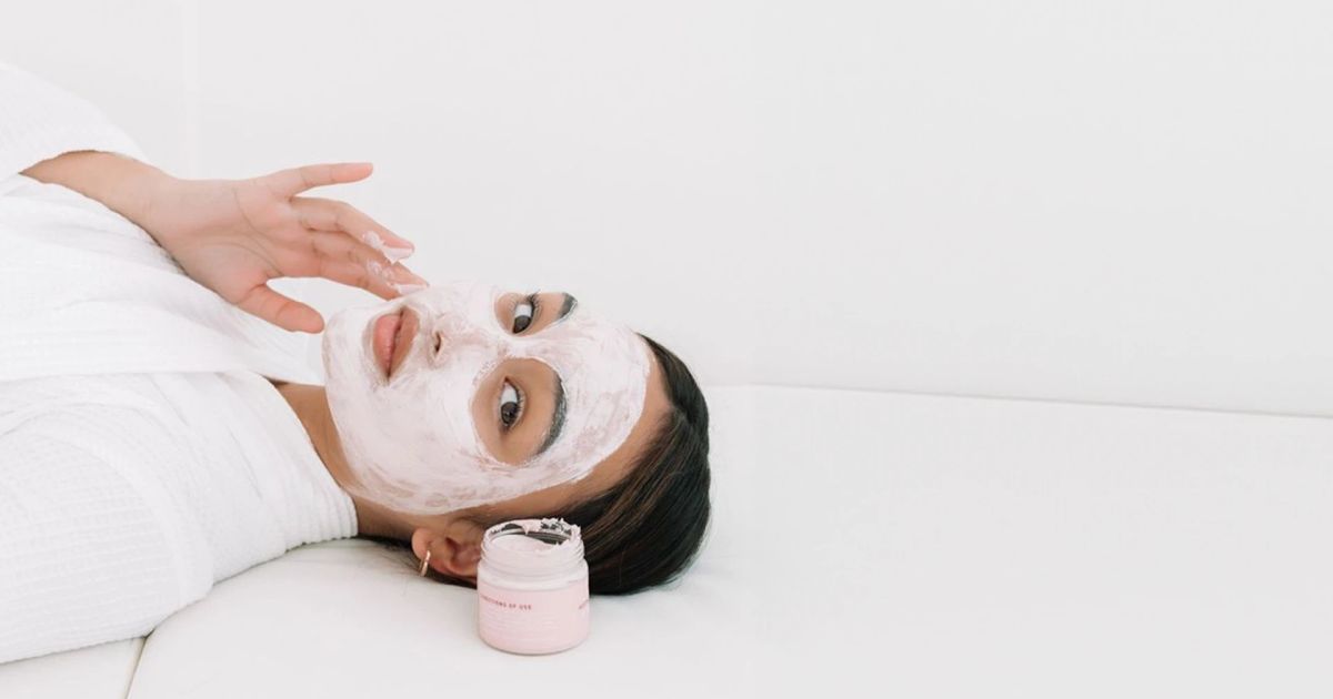 How to Use Hydrating Face Mask Like a Pro