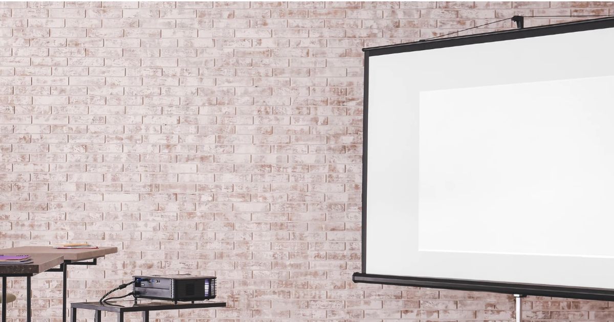 Essential Projector Screen Size Guide: A Complete Checklist