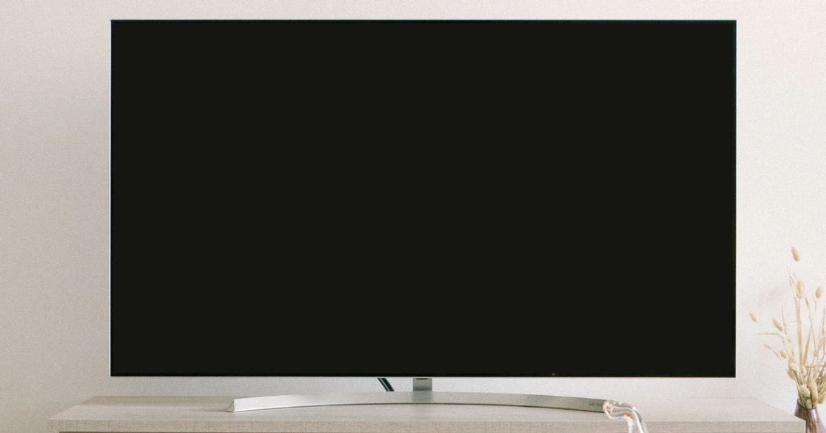 How to Fix a TV Screen Half Black: Quick Troubleshooting Tips