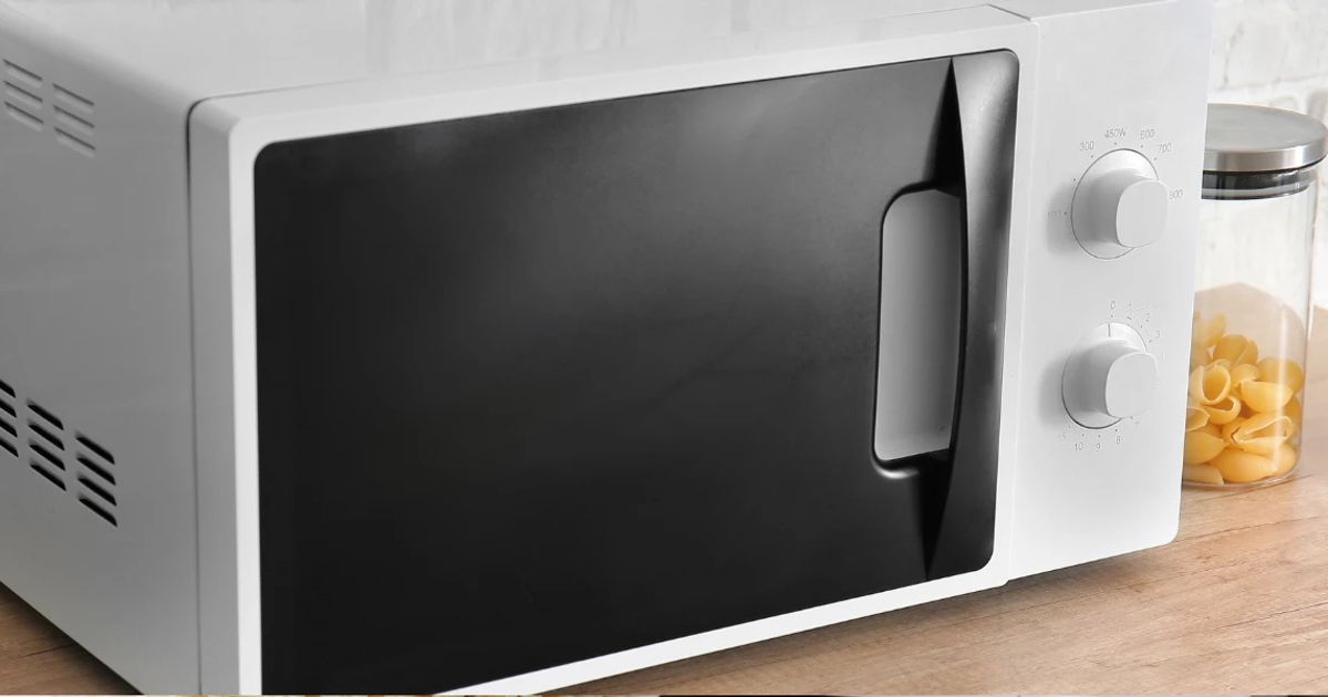 How to Open Microwave Oven: Easy Steps for Safe Access