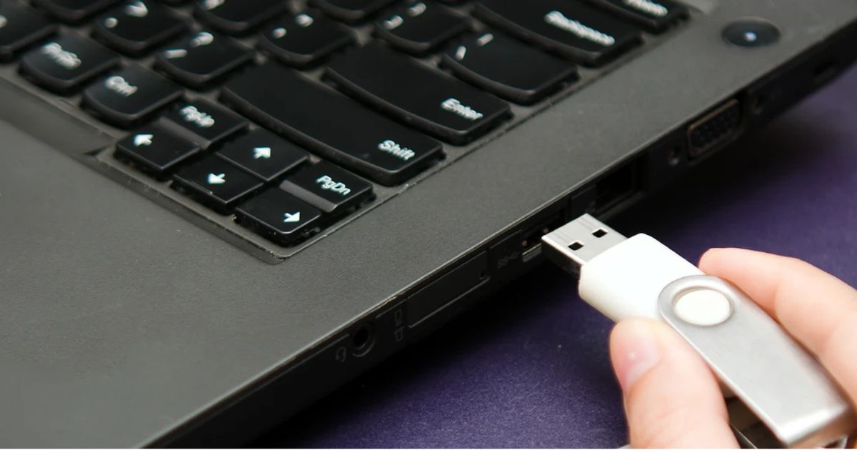Step-by-Step Guide to Boot Your Laptop from a USB Drive