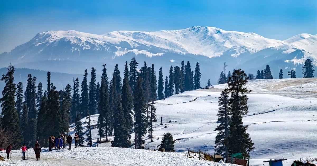 10 Best Months to Visit Gulmarg for Magical Snowfall